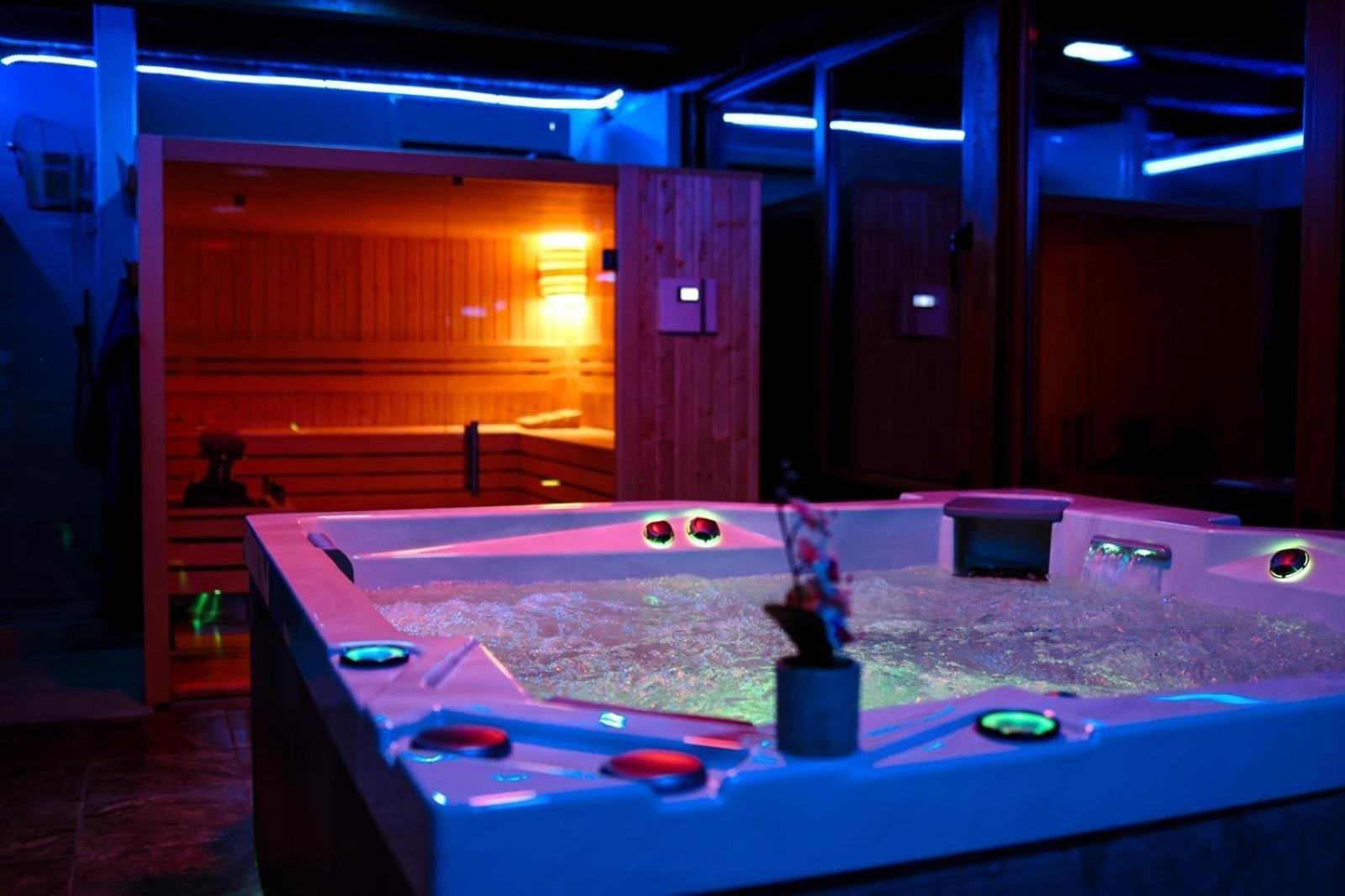 Hanu Lui Gica Spa 萨图马雷 外观 照片